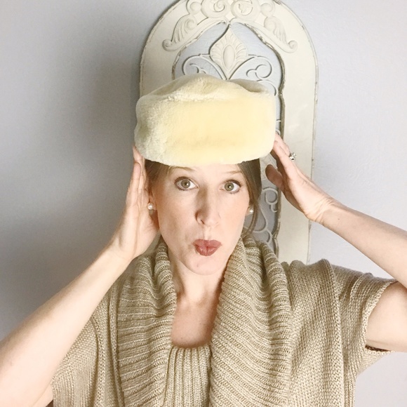 beige pillbox hat